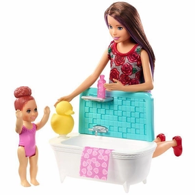 Barbie FXH05 Skipper Babysitter Doll & Playset Seasonal Skin Conservation Theme