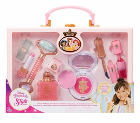 Disney Princesses Style Collection Make-up Case Augmented reality