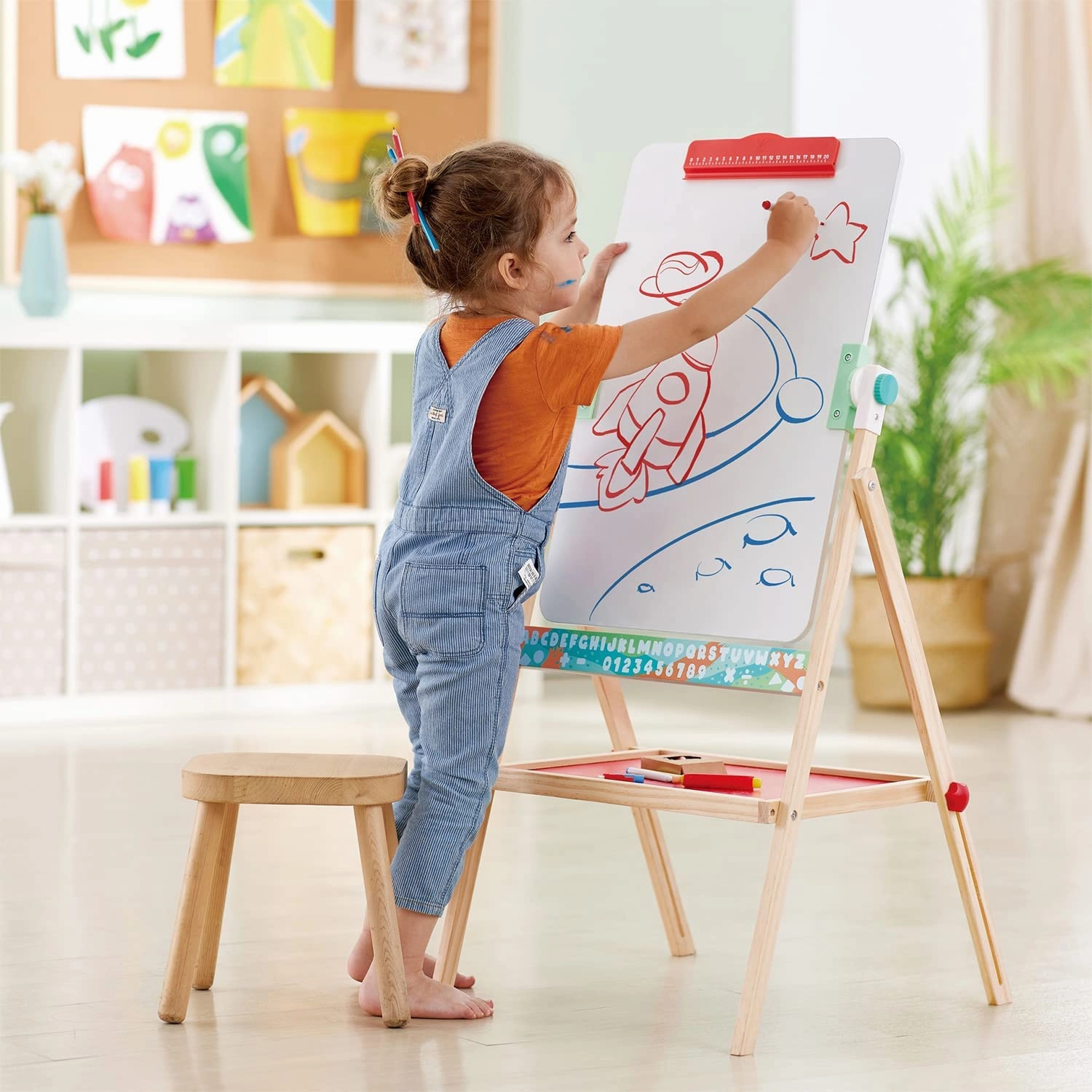 Flip Flat Easel Electronic Toy