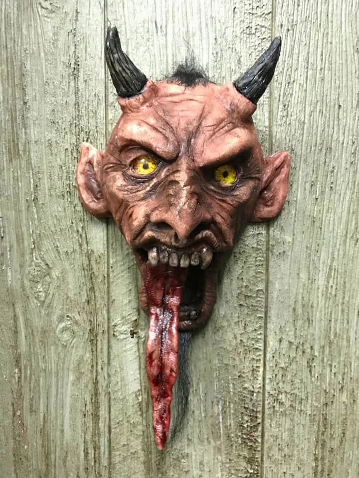 Mysterious Ornaments Creepin' Up The Walls Beelz