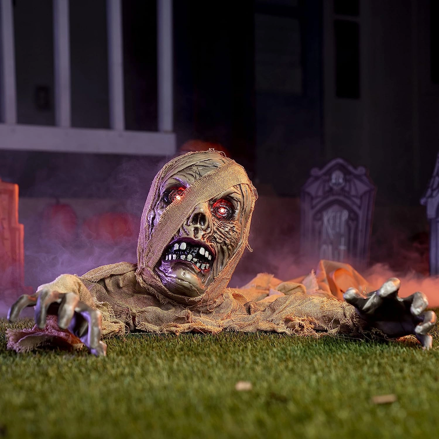 Halloween Zombie Ground breaker Decoration Fantastic Treats