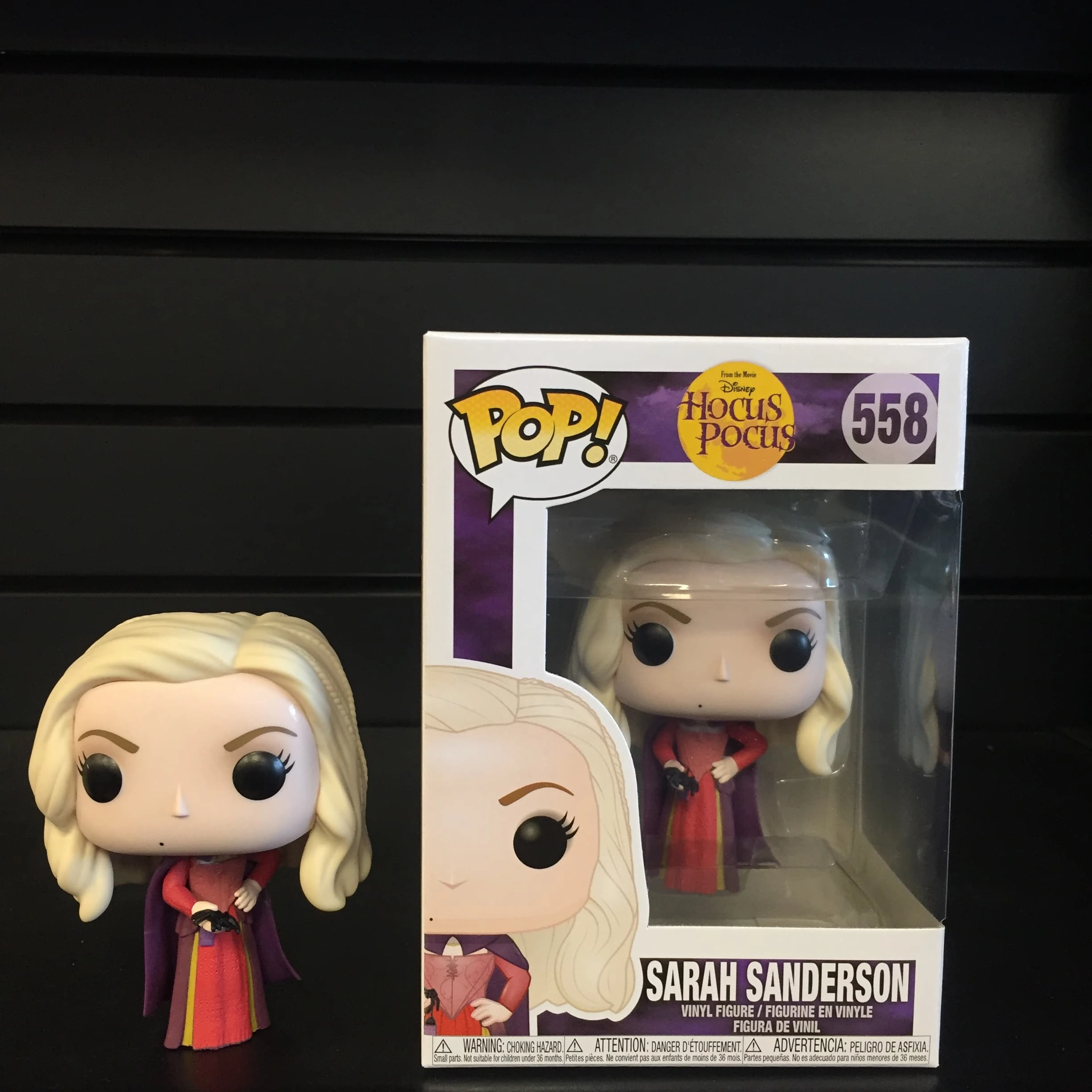 Charming Lights Sarah Sanderson Funko Pop w/Spider - Hocus Pocus