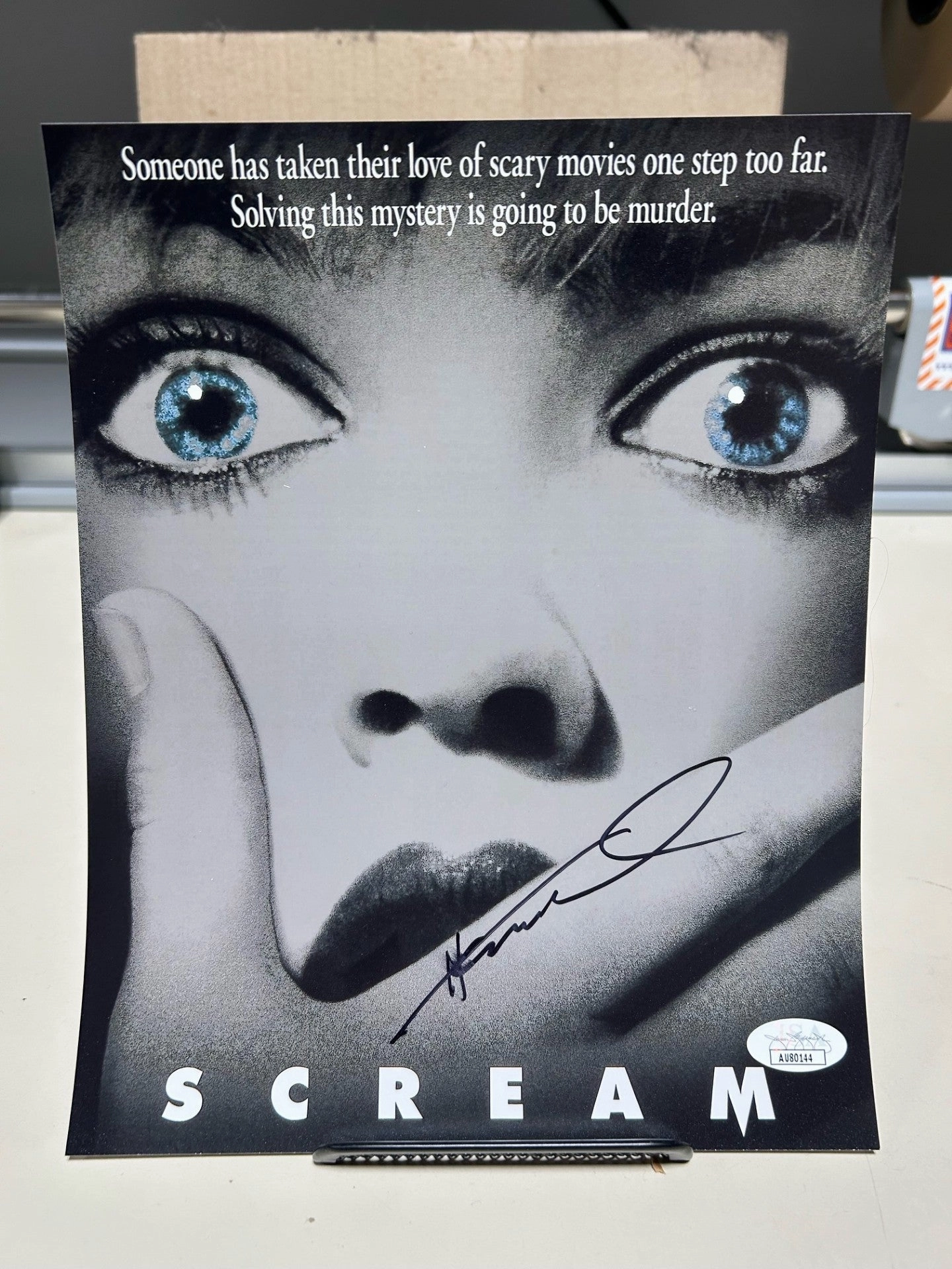 Henry Winkler Autographed Scream 8x10 - Version 3 Creepy Treats