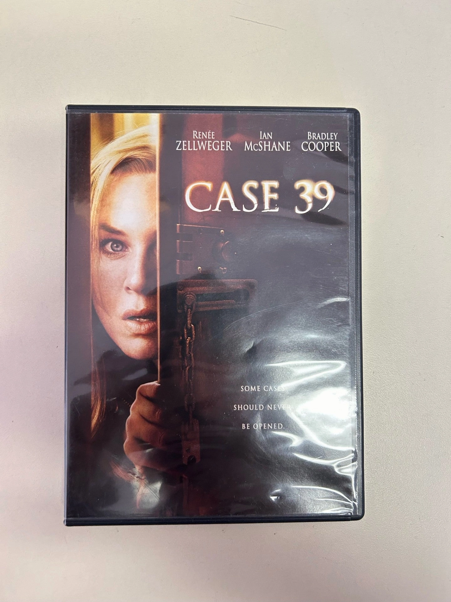 Monster Party USED - Case 39 DVD
