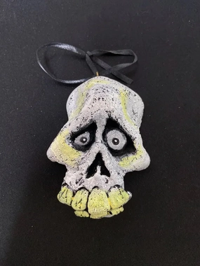 Creepy Party Skull Trick-A-Tree Ornament
