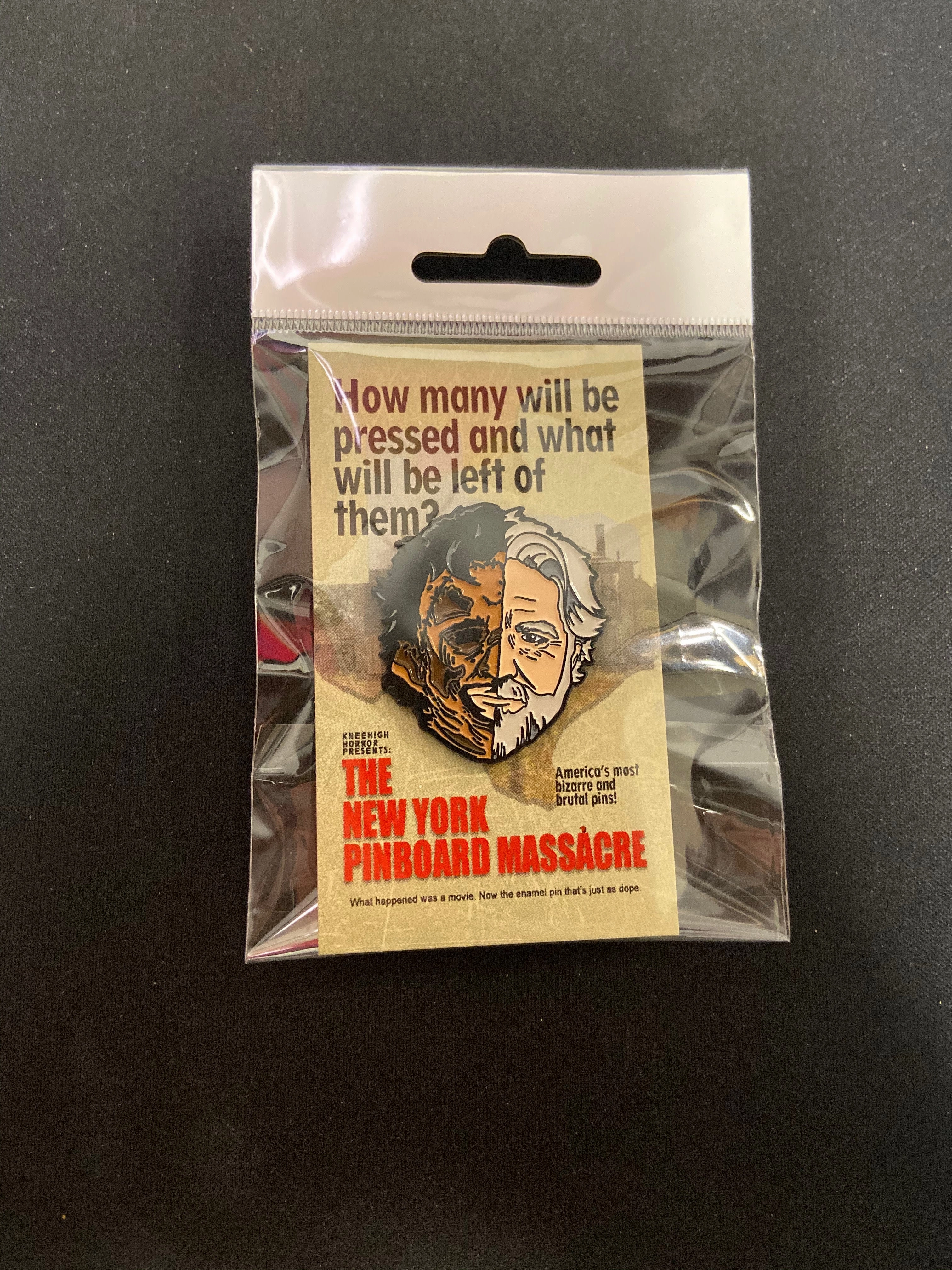 Frightening Decorations Haunted Accessories Leatherface / Gunnar Hansen Pin By Kneehigh Horror