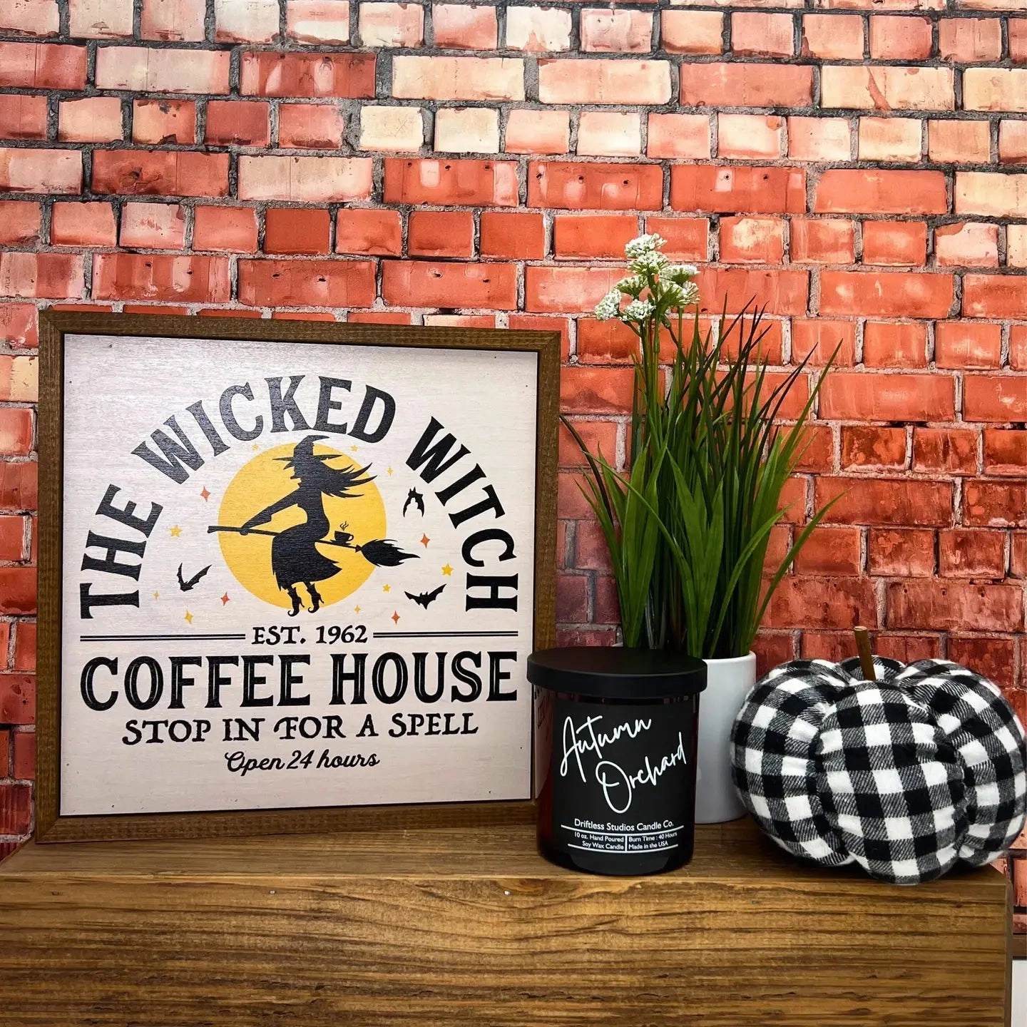 Playful Figures Eerie Designs The Wicked Witch Coffee House - Halloween Decorations