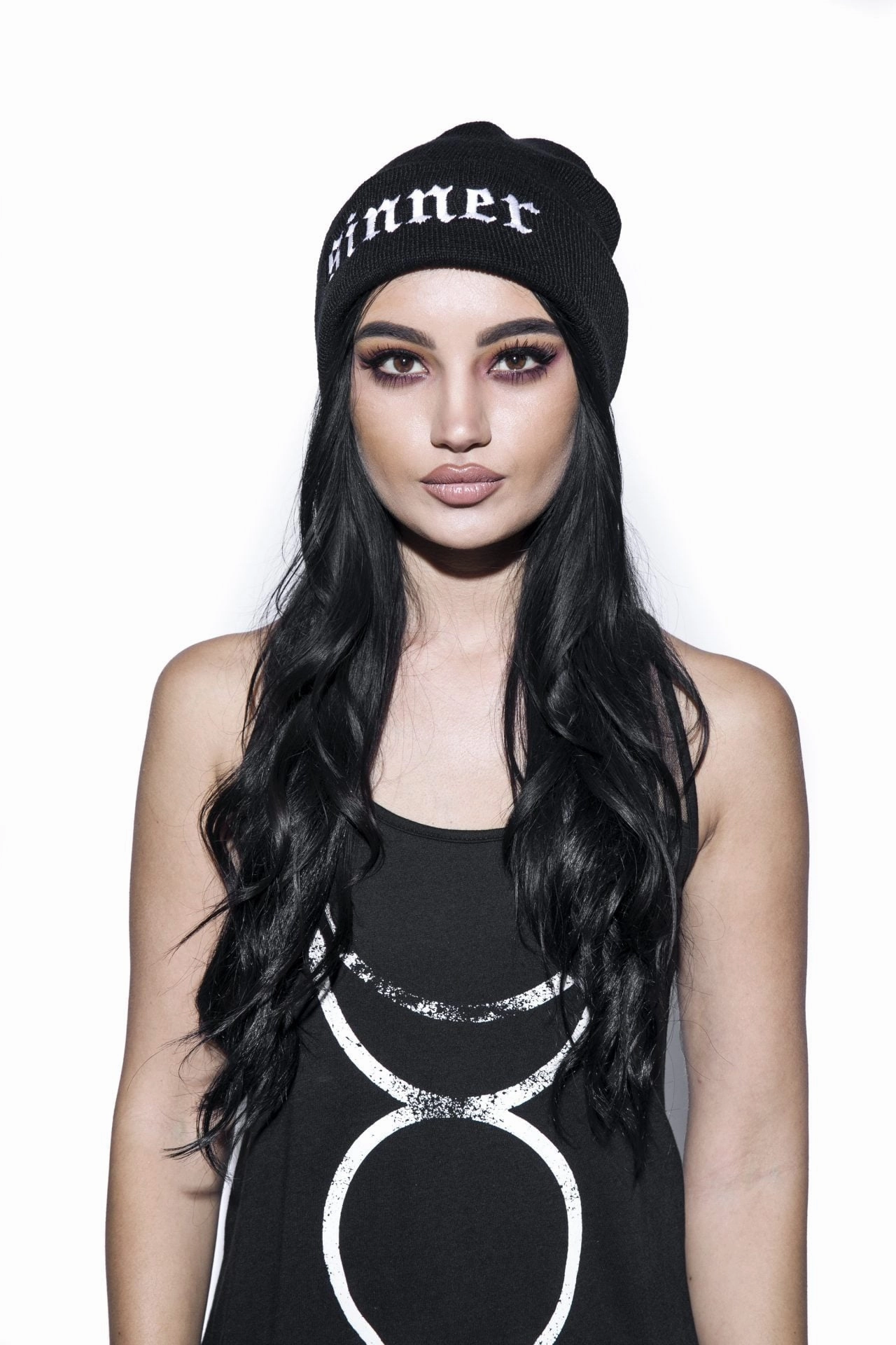 Sinner - Beanie Pop style Outfit Finish