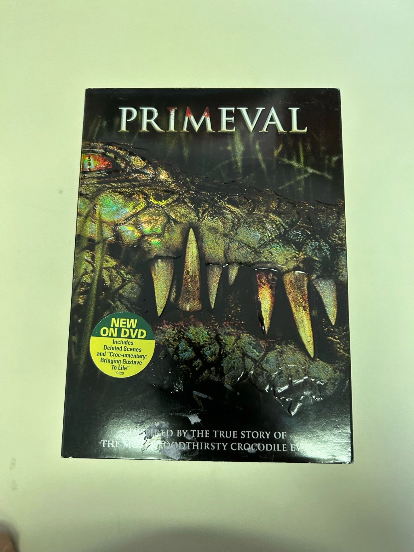 Creepy Decor USED - Primeval DVD