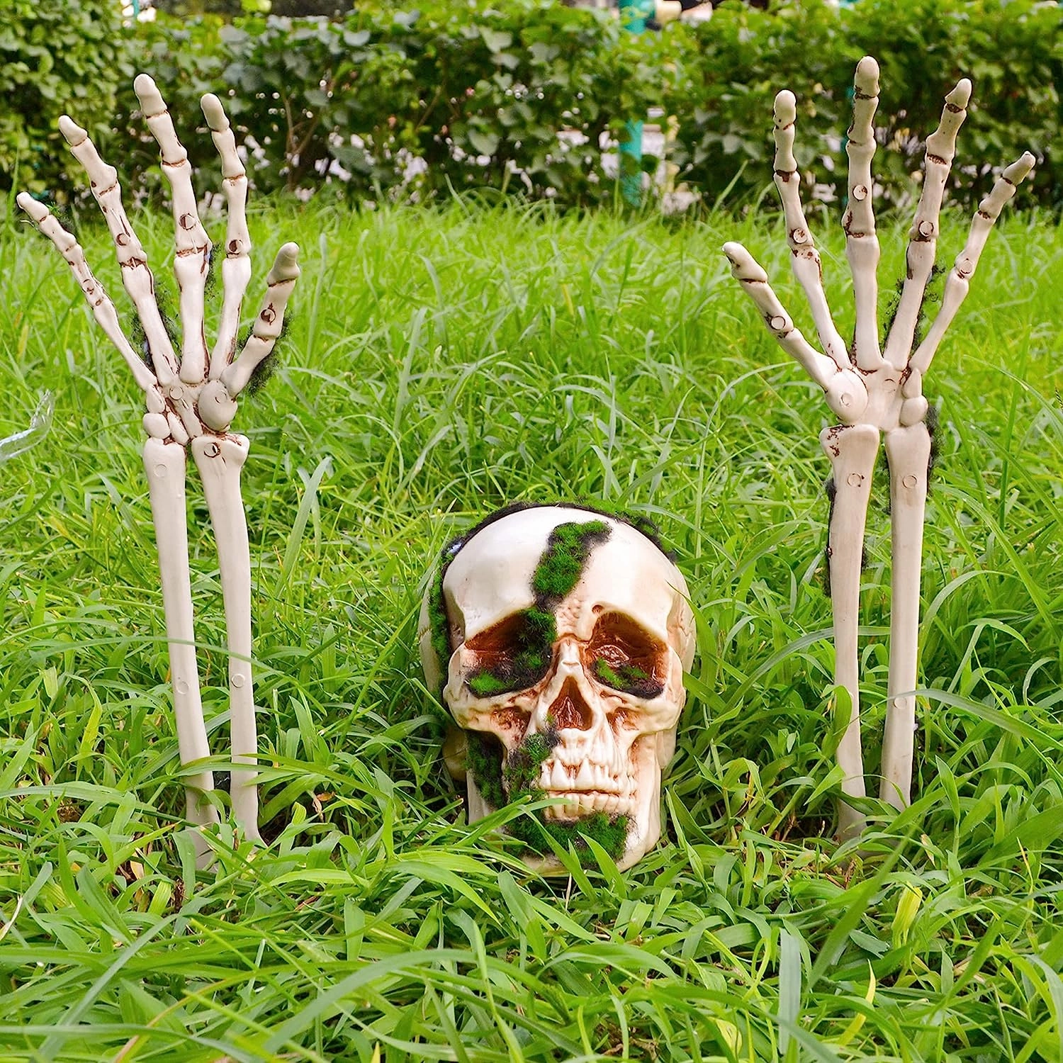 Skeleton Yard Stakes with Fake Moss Mystical Props Enchanting Figures