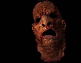 Eerie Displays Scourge - Half Mask