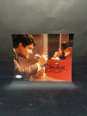 Fantastic Decor Creepy Accents Zach Galligan Autographed Gremlins 8x10 Photo (V1)